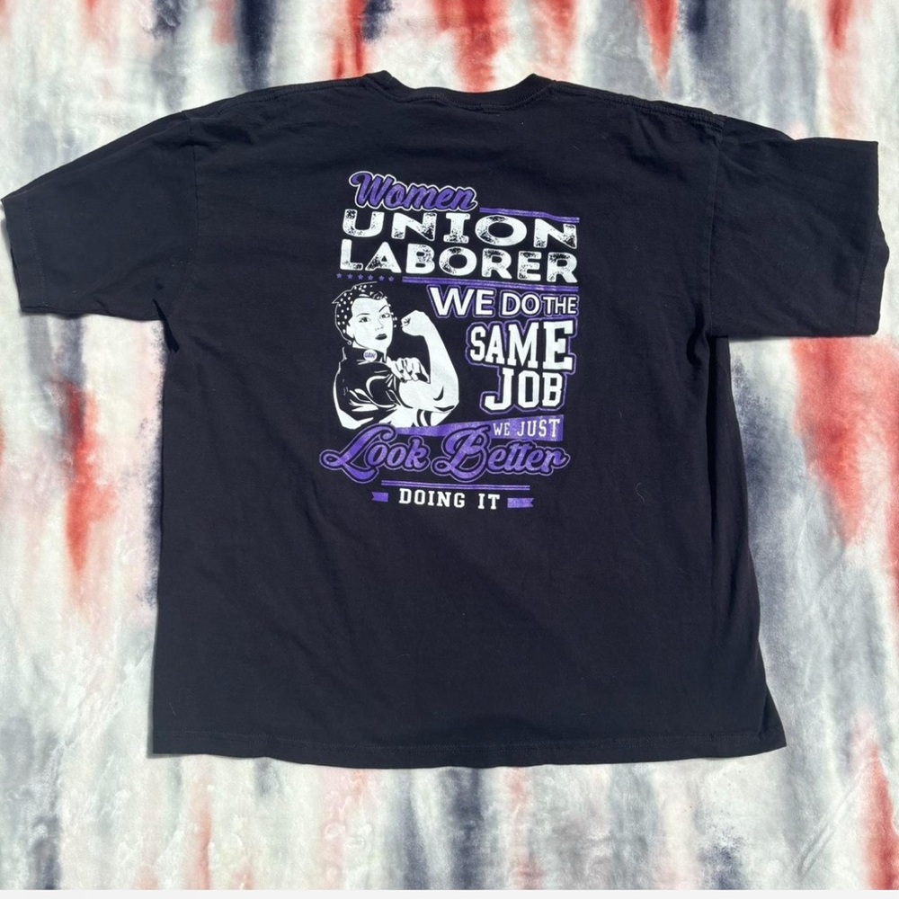 Women Union Laborer black and purple tshirt Size Xl